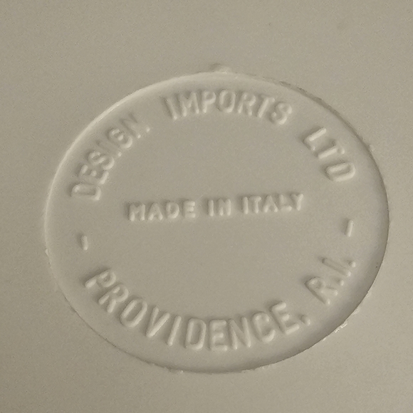 2x Design Imports (Italy) Game Night Melamine Trays - Picture 5 of 6